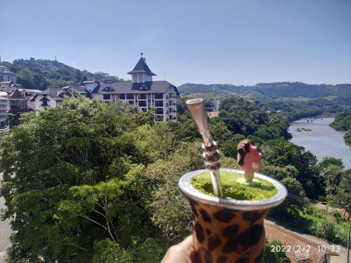 Melhor Vista E Localizacao Nas Termas Пиратуба Екстериор снимка